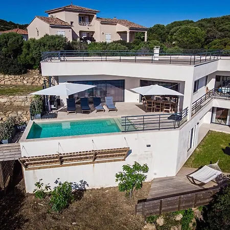 D'architecte Classee 5 Etoiles Вилла *